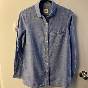 Men’s dress shirt